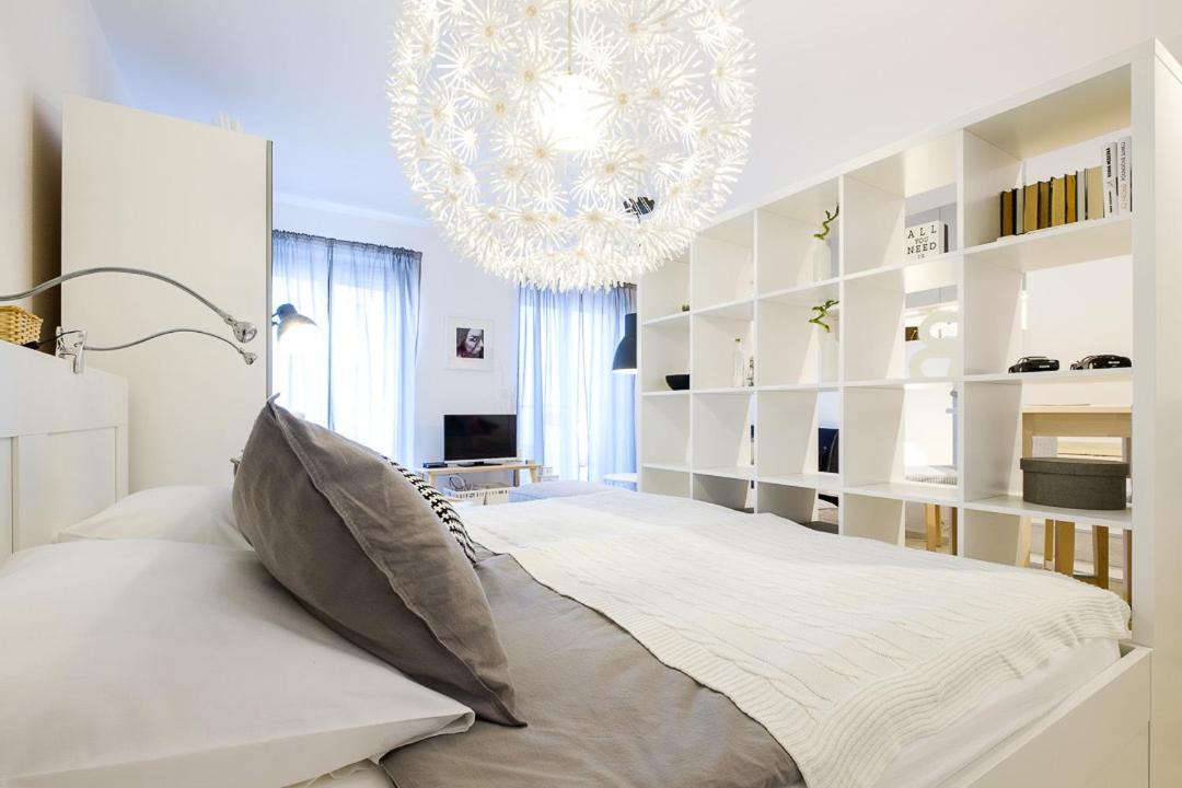 Apartments Bastova, Stela & Mia Apartments Bratysława Zewnętrze zdjęcie